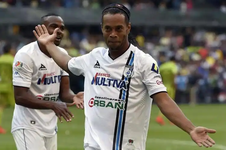 同的签署和 同的签署和